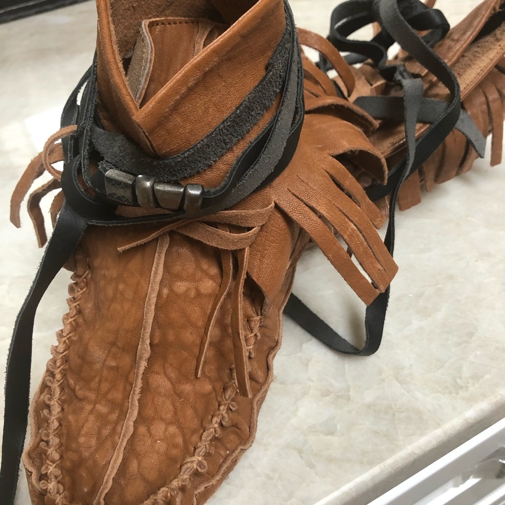Free people lace up moccasins